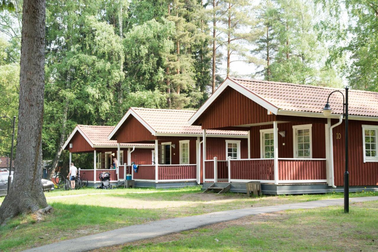First Camp Mellsta-Borlaenge酒店 外观 照片