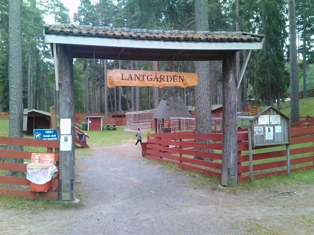 First Camp Mellsta-Borlaenge酒店 外观 照片